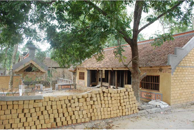 Về quê tôi có tác dụng một ngôi nhà bởi đất Về quê tôi làm cho một ngôi nhà bằng đất